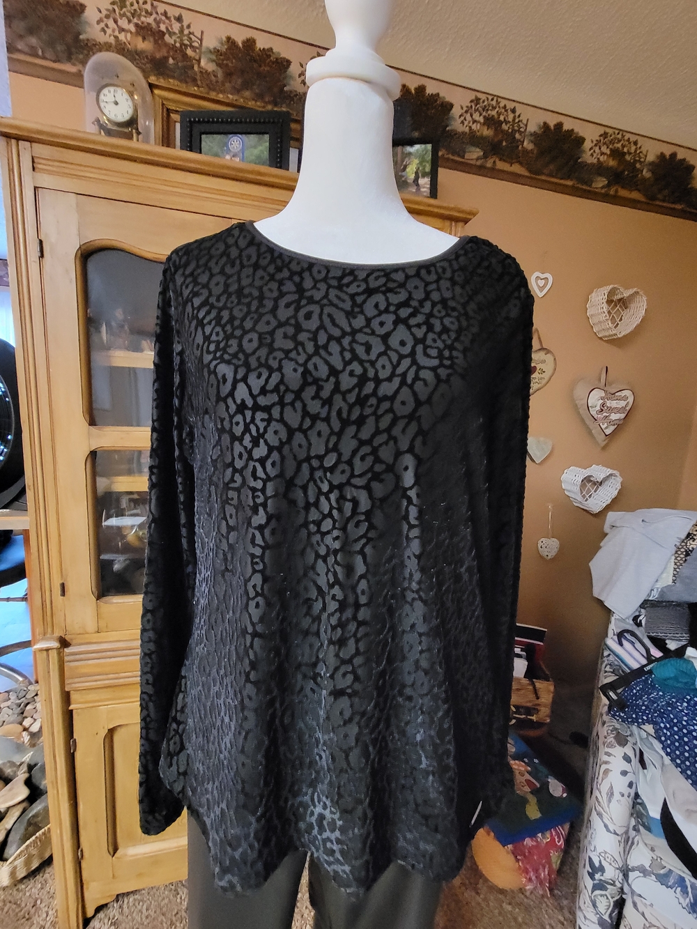 Calvin Klein Black Leopard Burnout Scoop Blouse L